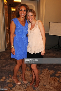Lisa Faulkner feet photo 16