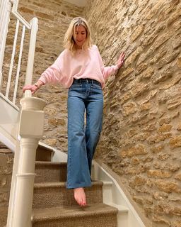Lisa Faulkner feet photo 16