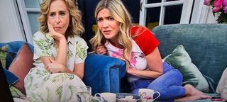 Lisa Faulkner feet photo 15