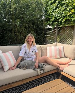 Lisa Faulkner feet photo 1