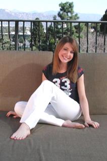 Lisa Foiles feet photo 9