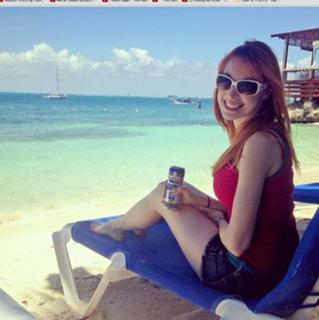 Lisa Foiles feet photo 4