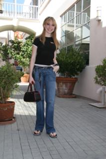 Lisa Foiles feet photo 13