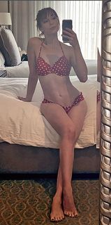 Lisa Foiles feet photo 5
