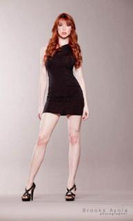 Lisa Foiles feet photo 15