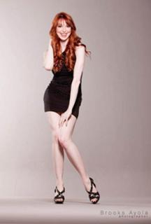 Lisa Foiles feet photo 14