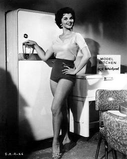 Lisa Gaye feet photo 8