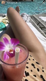 Lisa Gilroy feet photo 12