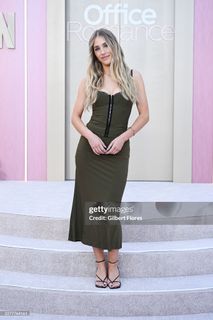 Lisa Gilroy feet photo 7