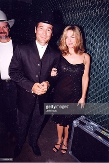 Lisa Hartman feet photo 20