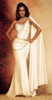 Lisa Haydon feet photo 3
