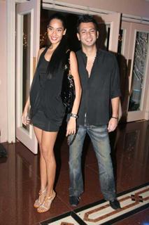 Lisa Haydon feet photo 12