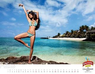 Lisa Haydon feet photo 9