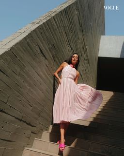 Lisa Haydon feet photo 8