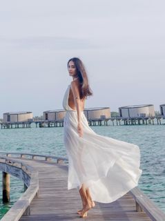 Lisa Haydon feet photo 4