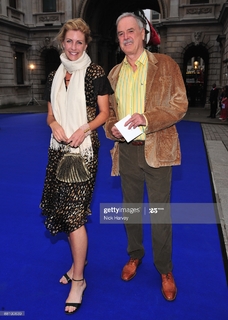 Lisa Hogan feet photo 7