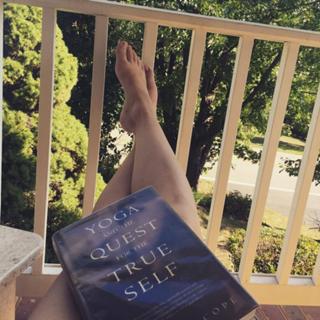 Lisa Jakub feet photo 2