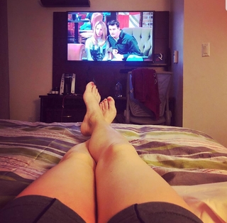 Lisa Jakub feet photo 3