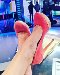 Lisa Kerney feet photo 7