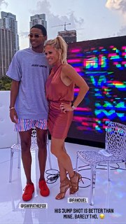 Lisa Kerney feet photo 8