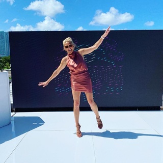Lisa Kerney feet photo 19