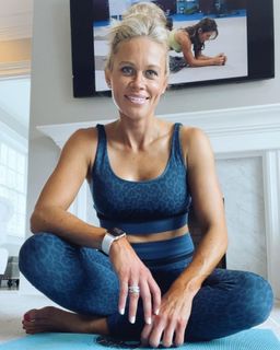 Lisa Kerney feet photo 1