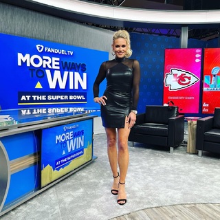 Lisa Kerney feet photo 6