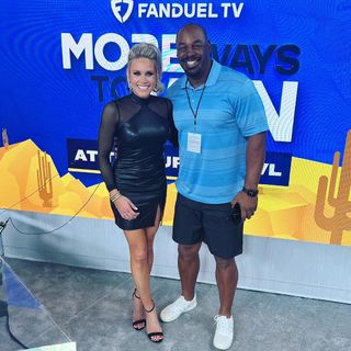 Lisa Kerney feet photo 3