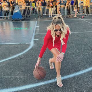 Lisa Kerney feet photo 3
