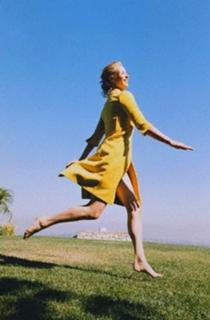 Lisa Kudrow feet photo thumbnail