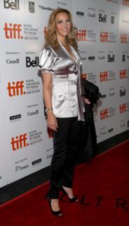 Lisa Kudrow feet photo thumbnail