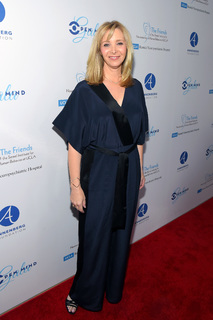 Lisa Kudrow feet photo thumbnail