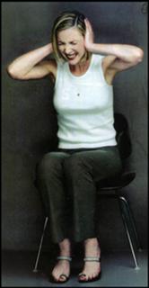Lisa Kudrow feet photo thumbnail
