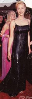Lisa Kudrow feet photo thumbnail