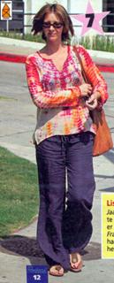 Lisa Kudrow feet photo thumbnail