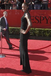 Lisa Leslie feet photo 18