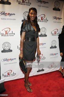 Lisa Leslie feet photo 20