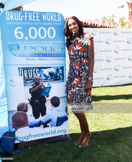 Lisa Leslie feet photo 9