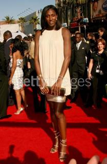 Lisa Leslie feet photo 20