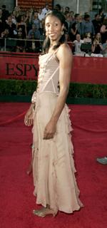 Lisa Leslie feet photo 14