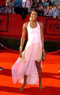 Lisa Leslie feet photo 9