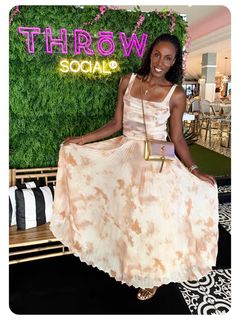 Lisa Leslie feet photo 9