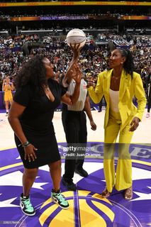 Lisa Leslie feet photo 6