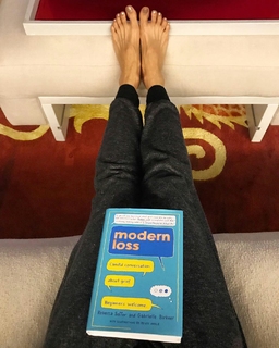 Lisa Ling feet photo thumbnail