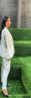 Lisa Ling feet photo thumbnail
