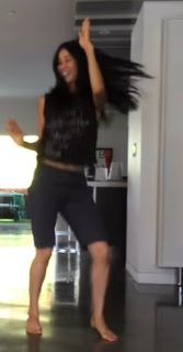 Lisa Ling feet photo thumbnail