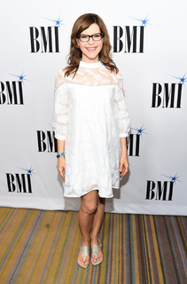 Lisa Loeb feet photo 19
