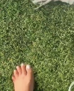 Lisa Mantler feet photo 7