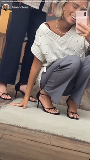 Lisa Mantler feet photo 11