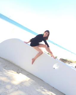 Lisa-Marie Koroll feet photo thumbnail